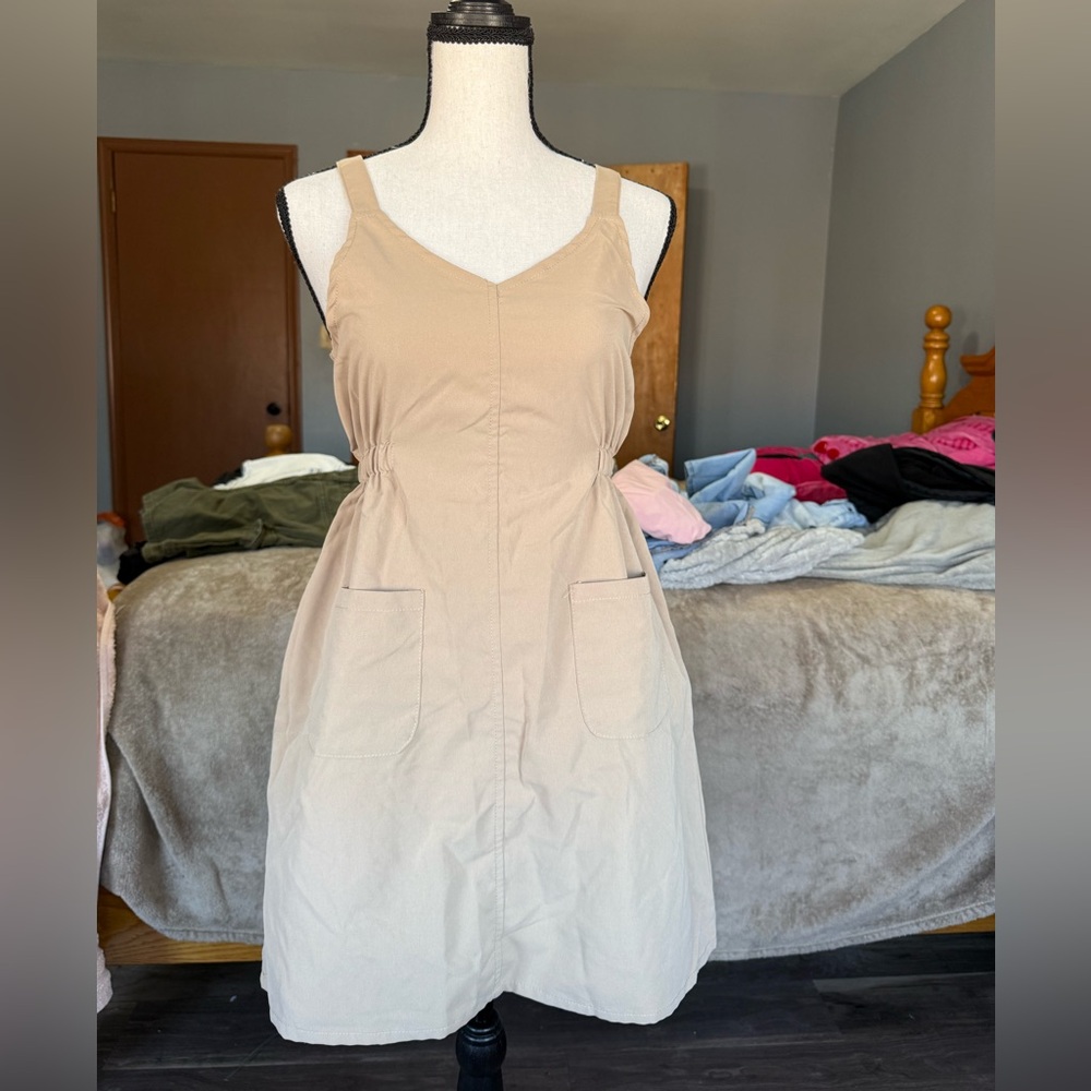 SHEIN Beige Sleeveless Pocket A-Line Mini Dress